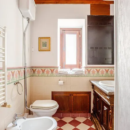 Apartamento Dimora Degli Scalzi - Dive Into Palermo's History *