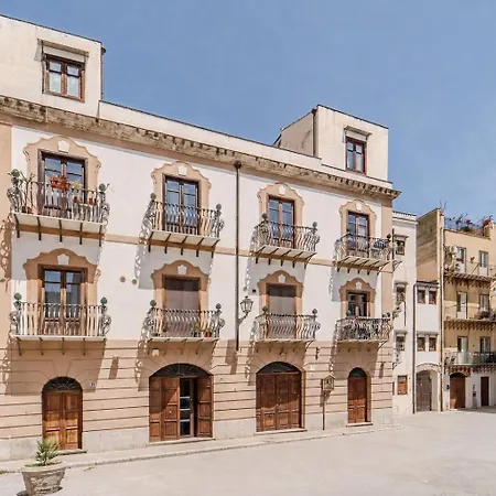 Dimora Degli Scalzi - Dive Into Palermo's History Apartamento *