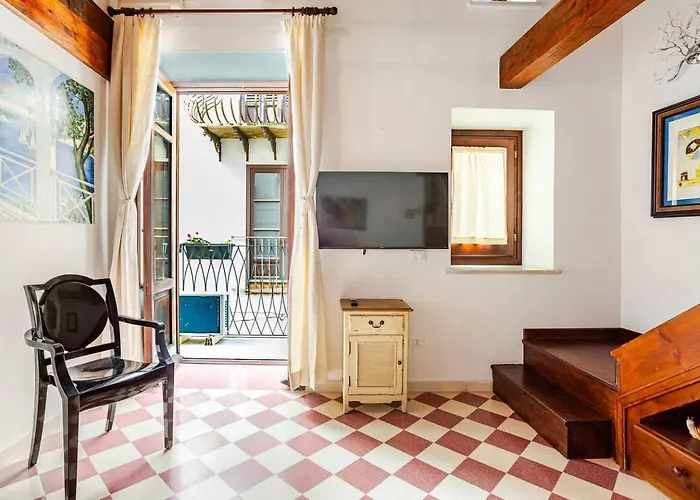 Dimora Degli Scalzi - Dive Into Palermo's History Παλέρμο