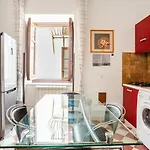 Dimora Degli Scalzi - Dive Into Palermo's History Apartment