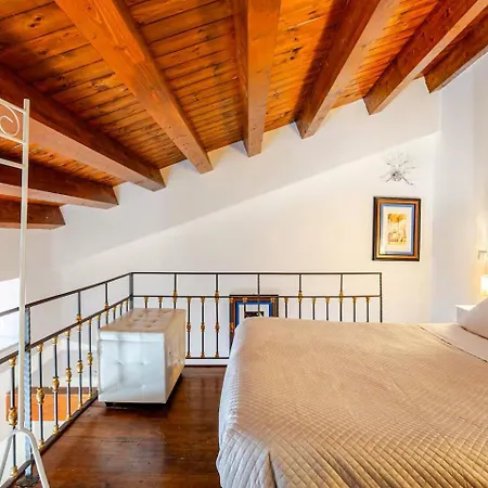 Apartment Dimora Degli Scalzi - Dive Into Palermo's History *